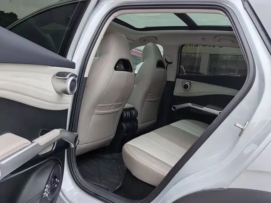 BYD Yuan Plus Yuan PLUS 2024 Honor Edition 430KM Transcendence Type 2025 — миниатюра 3