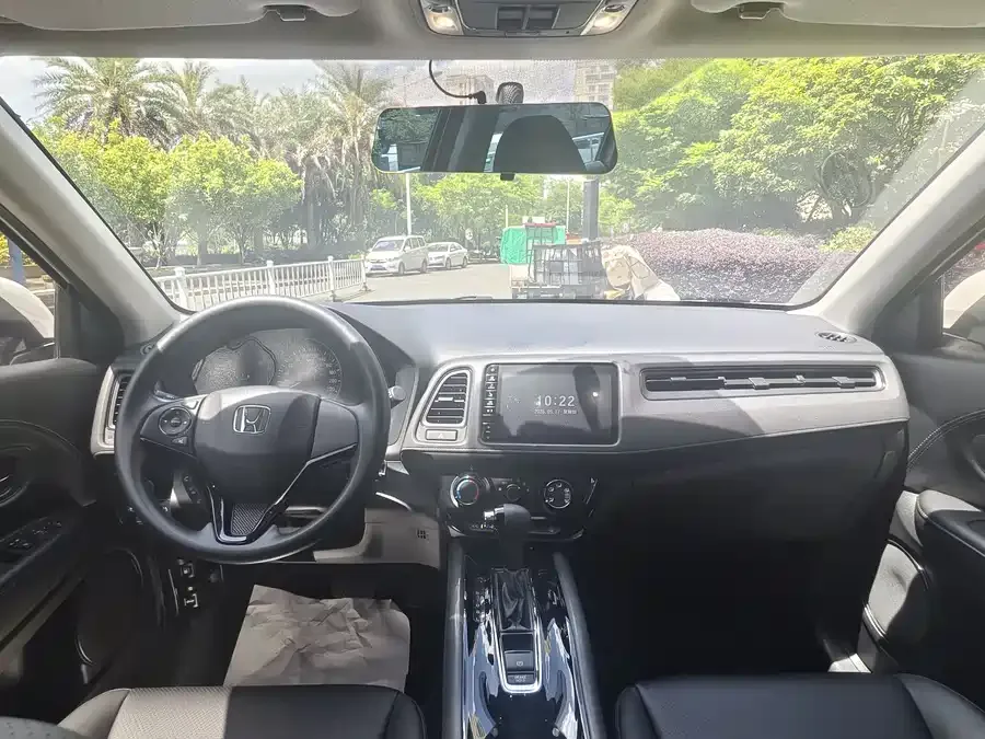 Honda VEZEL Binzhi 2022 1.5L CVT Elite Intelligent Edition 2023 — миниатюра 4