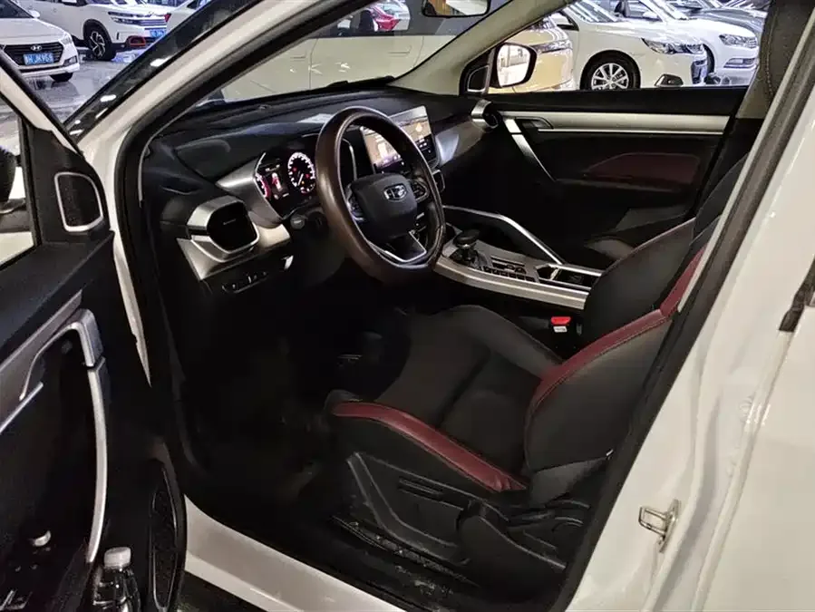 Geely Coolray SX11 Binyue 2021 1.4T DCT Diamond Edition 2023 — миниатюра 3