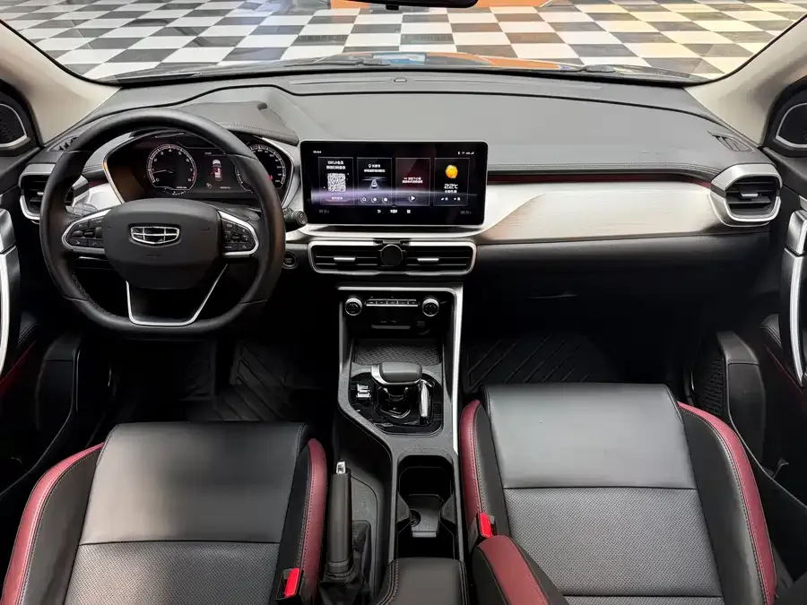 Geely Coolray SX11 Binyue 2021 1.4T DCT Platinum Edition 2022 — миниатюра 3