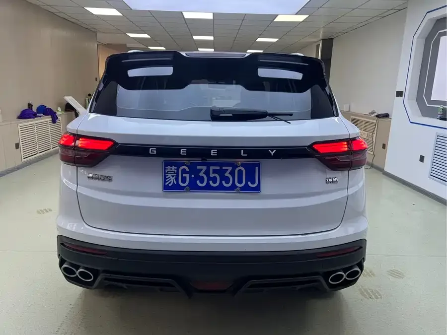 Geely Coolray SX11 Binyue 2021 1.4T DCT Platinum Edition 2022 — миниатюра 2