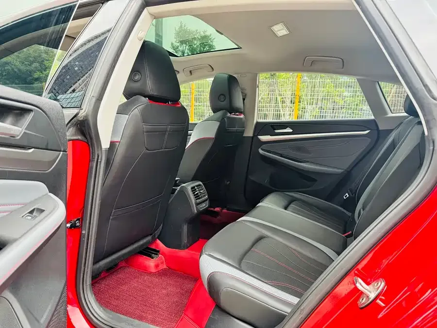 Volkswagen Lamando 2024 Lingdu Lingdu L 280TSI DSG Hot Edition 2024 — миниатюра 2