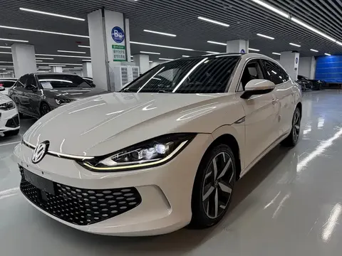 Volkswagen Lamando 2022 купить в Москве
