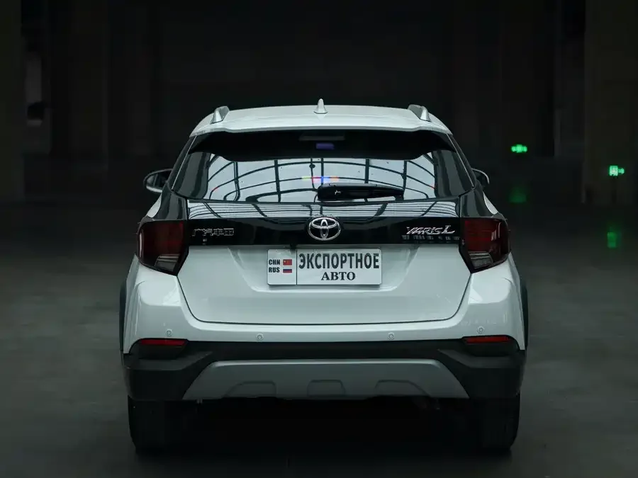 Toyota Yaris L YARiS L 2022 1.5L CVT Luxury PLUS Edition 2022 — миниатюра 5