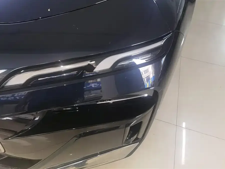 BMW 7 Series BMW 7 Series 2023 735Li M Sport Package 2025 — миниатюра 2