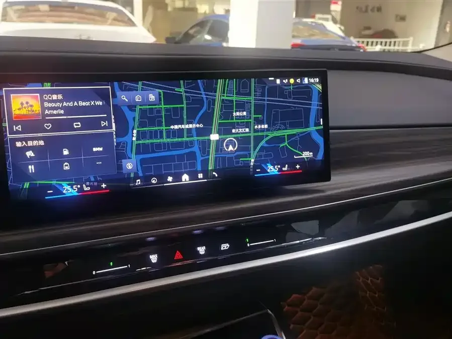 BMW 7 Series BMW 7 Series 2023 735Li M Sport Package 2025 — миниатюра 4