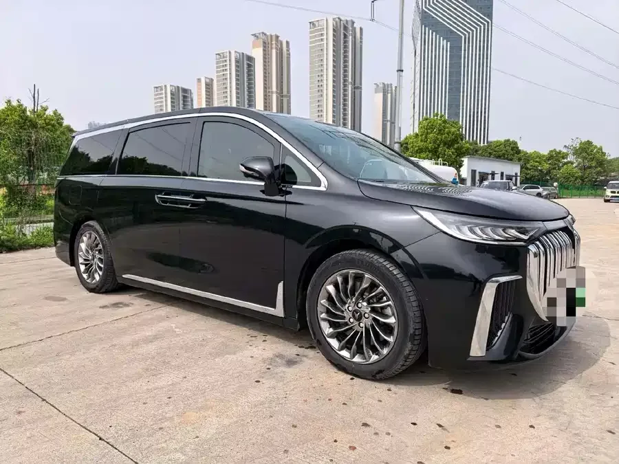 Voyah Lantu Dreamer 2022 Lantu Dreamer Low-Carbon Edition Dream+ Smart Package 2022 — миниатюра 3