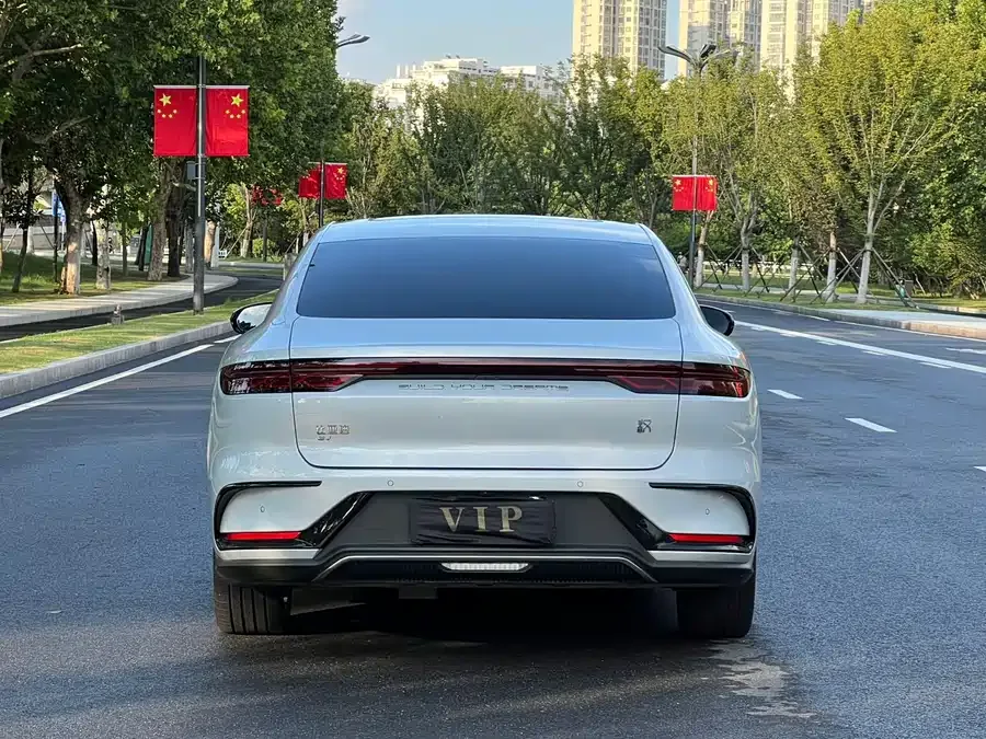 BYD Second-hand Han 2024 EV Honor Edition 506KM Front-wheel Drive Premium 2024 — миниатюра 5