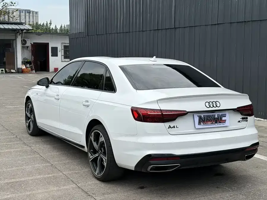 Audi a4 l 2024 40 TFSI luxury and dynamic model 2024 — миниатюра 3