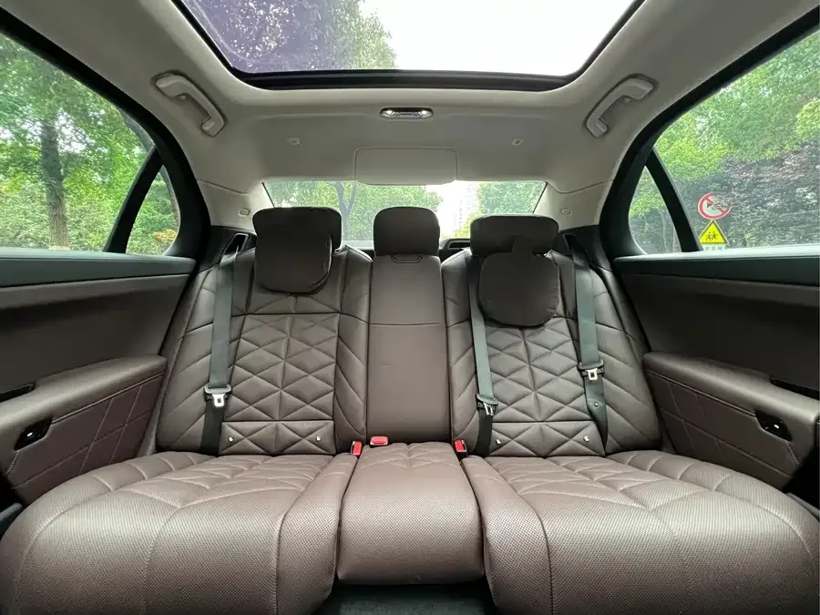 BMW 7 Series BMW 7 Series 2023 735Li M Sport Package 2025 — миниатюра 4