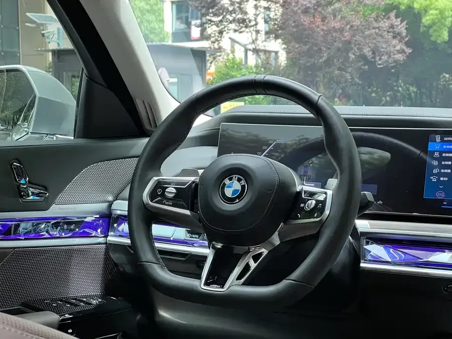BMW 7 Series BMW 7 Series 2023 735Li M Sport Package 2025 — миниатюра 5