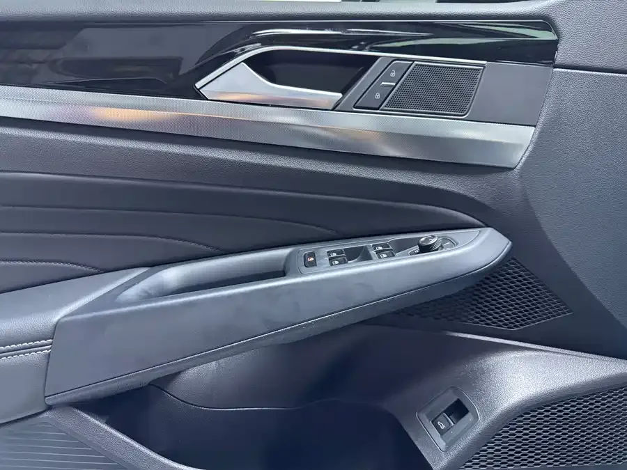 Volkswagen Passat Passat 2024 380TSI Starry Sky Dragon Edition 2025 — миниатюра 2