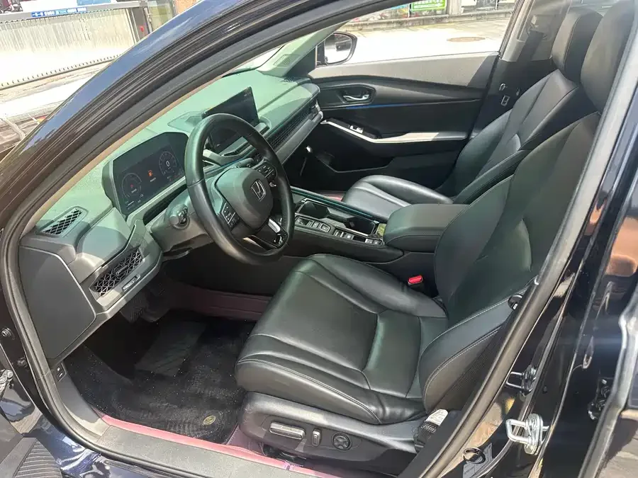 Honda Accord New Energy Accord New Energy 2023 2.0L e:PHEV Smart Edition 2024 — миниатюра 4