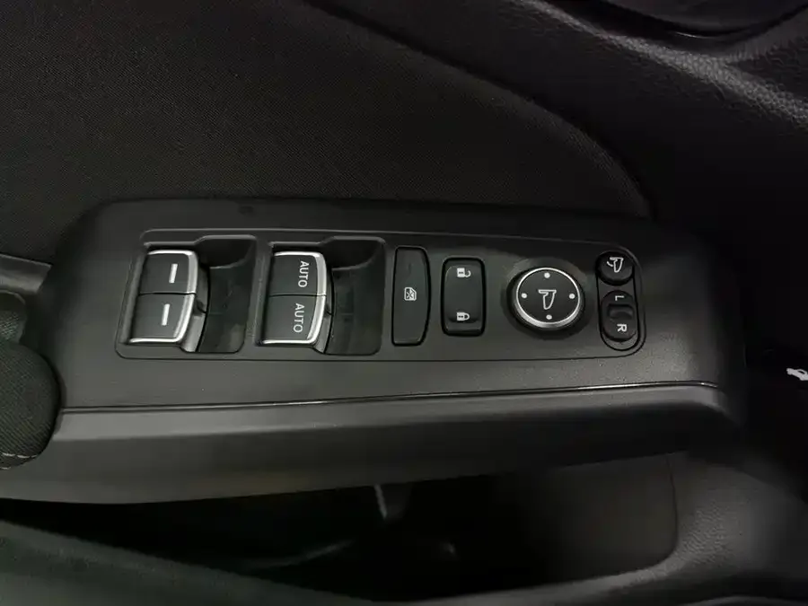 Honda CIVIC 2022 Civic 240TURBO CVT Dynamic Edition 2024 — миниатюра 3