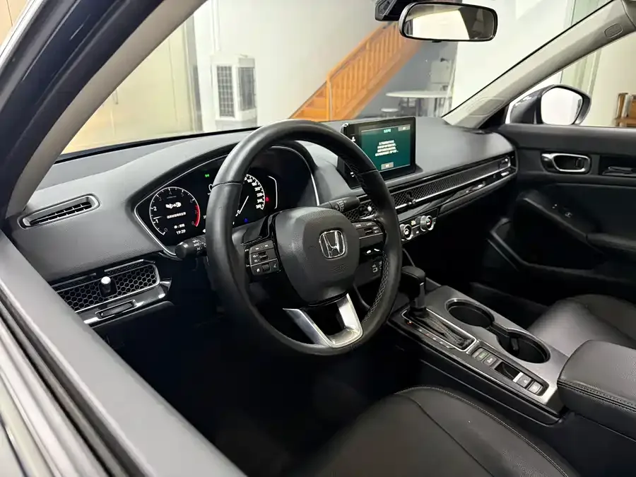 Honda CIVIC 2022 Civic 180TURBO CVT Shangqing Edition 2022 — миниатюра 3