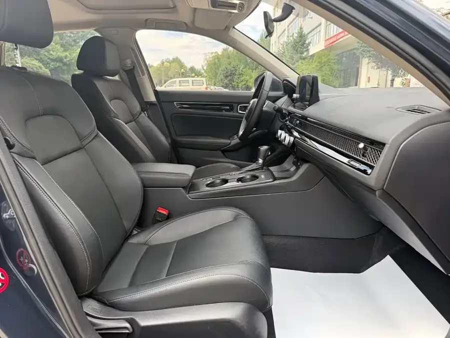 Honda CIVIC 2022 Civic 180TURBO CVT Shangqing Edition 2023 — миниатюра 4