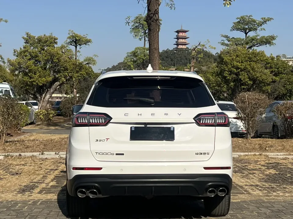 Chery Tiggo 8 PLUS Tiggo 8 PLUS 2022 Kunpeng Edition 390TGDI DCT Luxury Edition 2022 — миниатюра 2