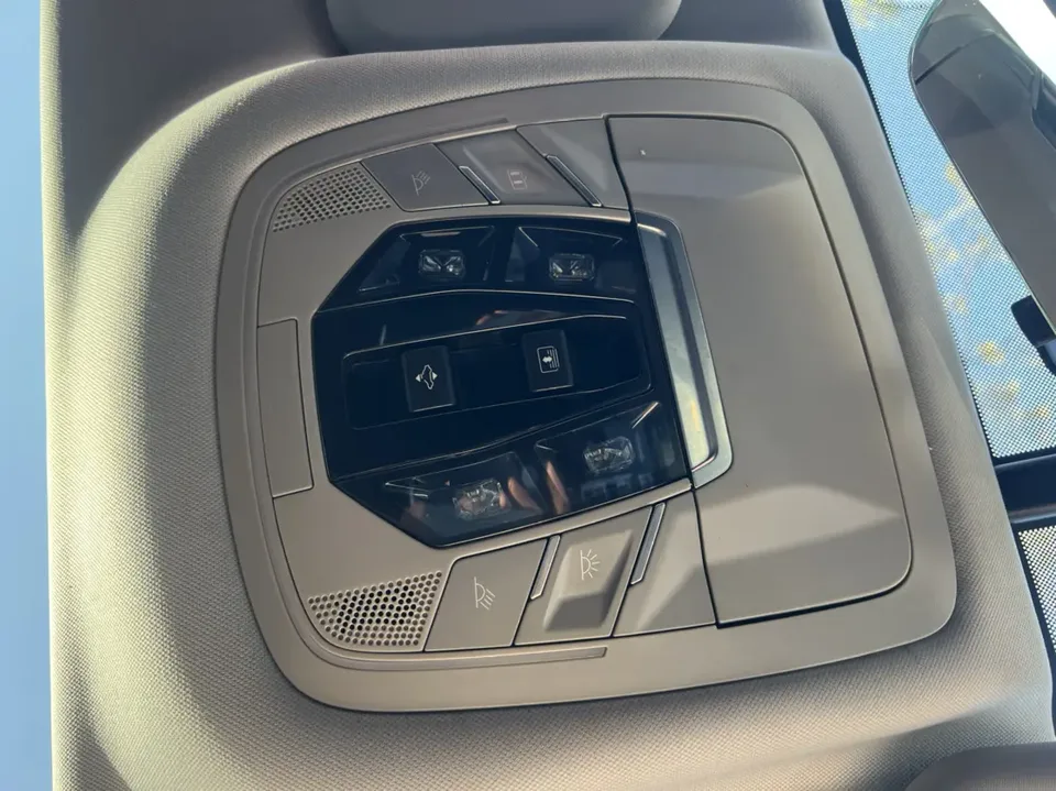 Chery Tiggo 8 PLUS Tiggo 8 PLUS 2022 Kunpeng Edition 390TGDI DCT Luxury Edition 2022 — миниатюра 5