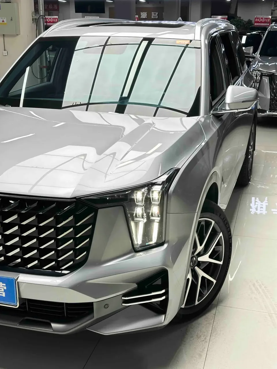 GAC Trumpchi GS8 Trumpchi GS8 2022 Pilot Series 2.0TGDI 2WD Luxury Smart Edition 6 Seaters 2023 — thumbnail 2