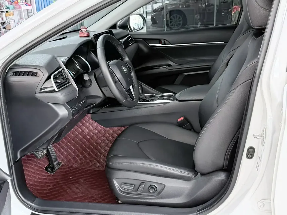Toyota Camry 2.0GVP Leading Edition 2022 — миниатюра 5