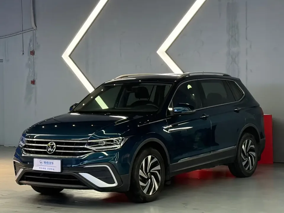 Volkswagen Tiguan L 2022