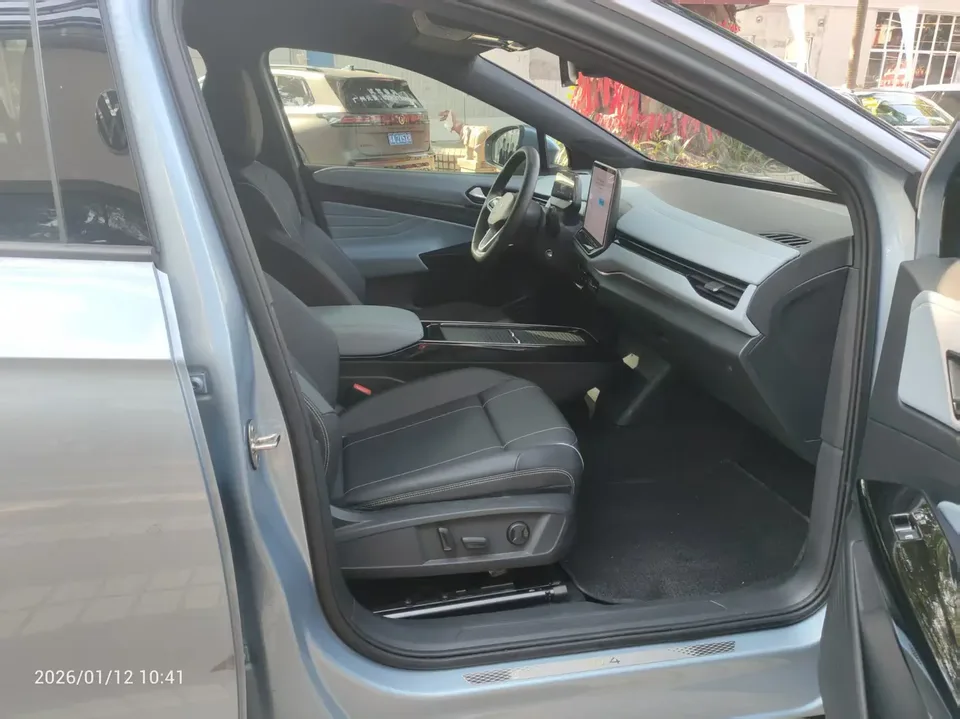 Volkswagen ID.4X ID.4 X 2025 Smart Edition Pure Smart Edition 2024 — миниатюра 4