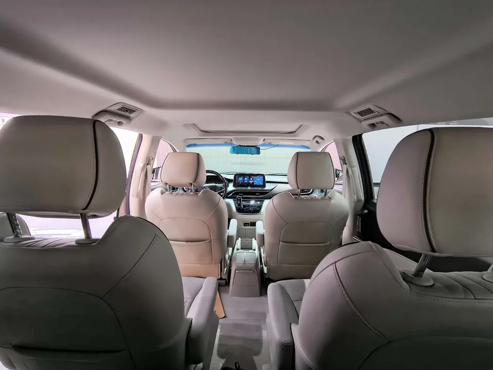 Buick GL8 Buick GL8 2022 Land Business Class 652T Luxury Edition 2022 — миниатюра 3