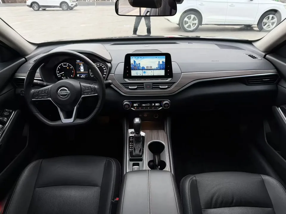 Nissan Altima Teana 2021 2.0L XL Comfort Edition 2022 — миниатюра 5