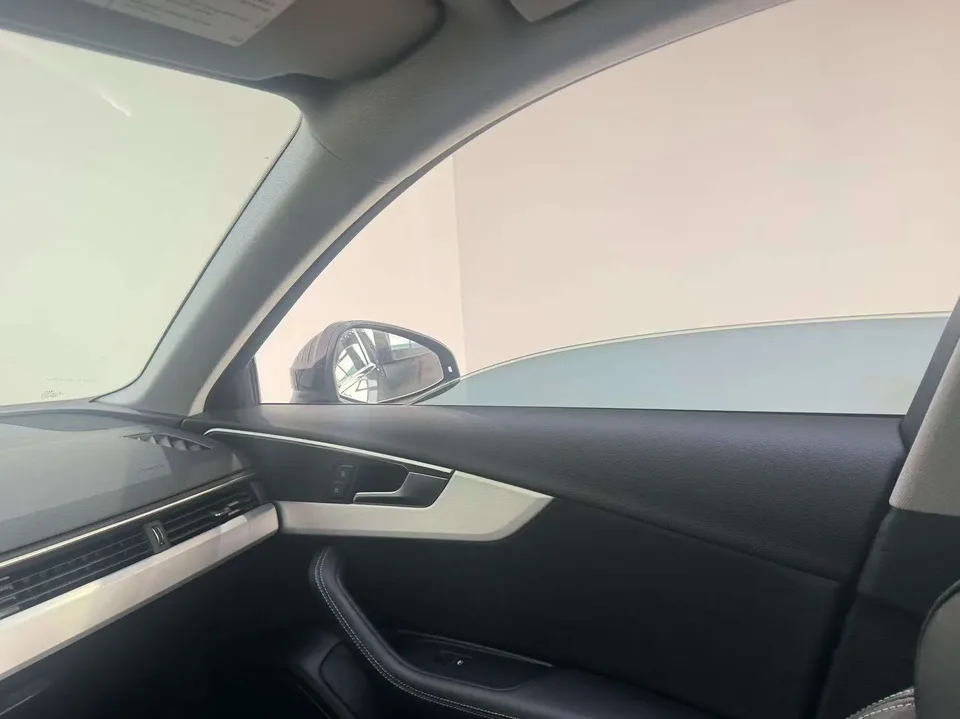 Audi a4 l Audi A4L 2022 40 TFSI Luxury Dynamic 2022 — thumbnail 3