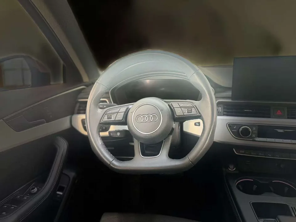 Audi a4 l Audi A4L 2022 40 TFSI Luxury Dynamic 2022 — thumbnail 4