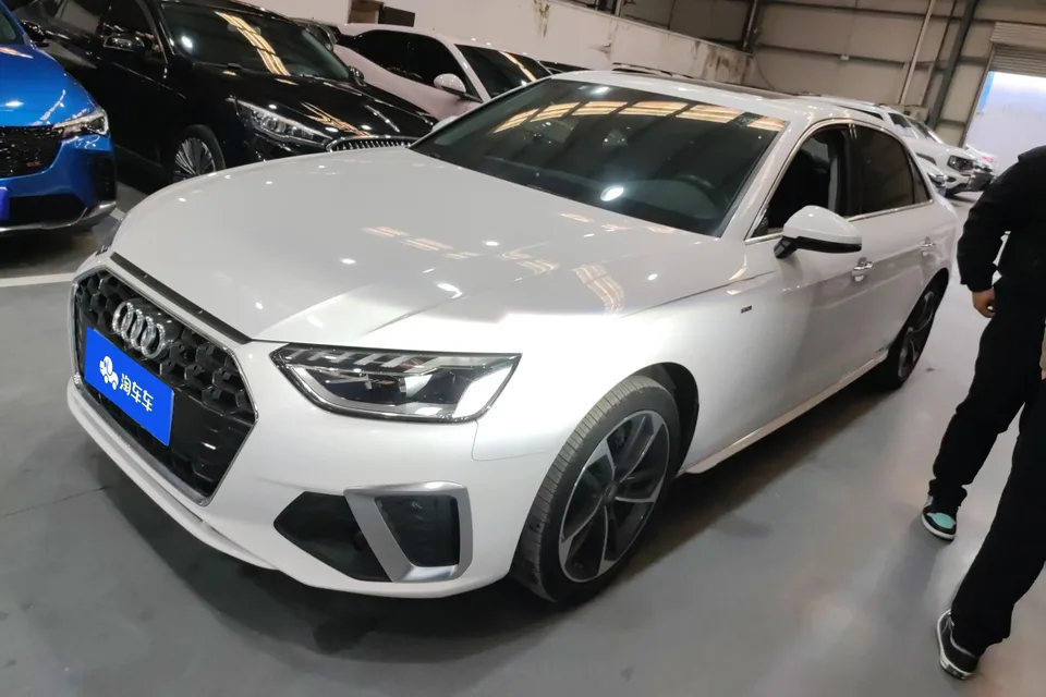 Audi a4 l 2022