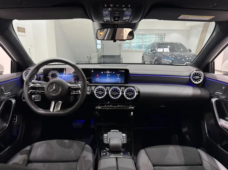 Mercedes-Benz Mercedes Benz A Class Mercedes-Benz A-Class 2024 A 200 L Fashion Edition 2024 — миниатюра 5