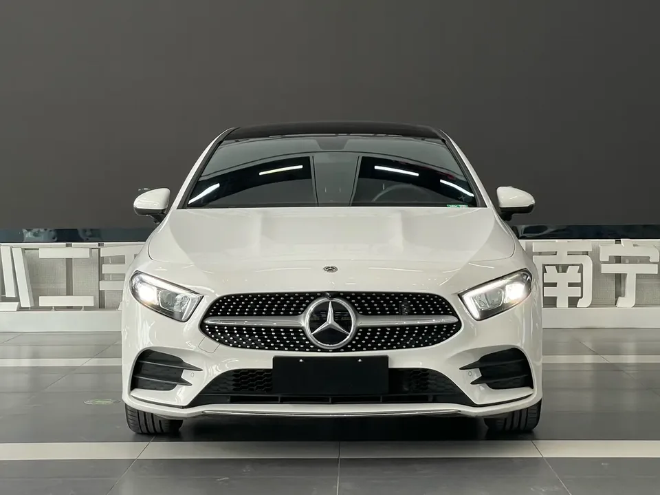 Mercedes-Benz Mercedes Benz A Class 2023
