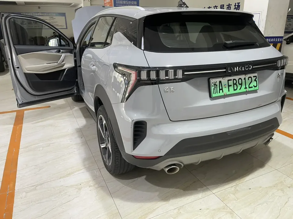 Lynk & Co 06 EM-P 84KM endurance version Pro 2022 — миниатюра 4