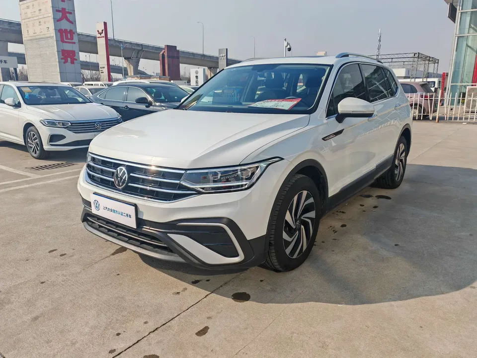 Volkswagen Tiguan L 2023