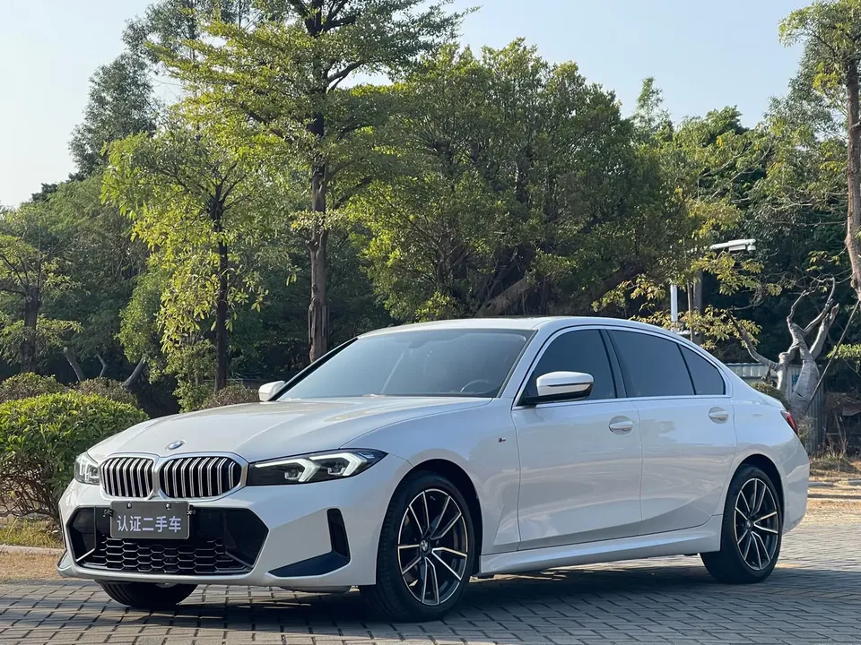 BMW 3 Series 2024