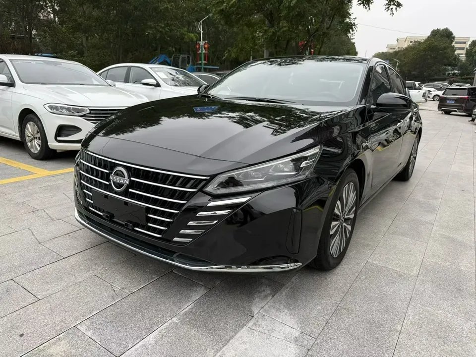 Nissan Altima Teana 2024 2.0L XE True Heart Edition 2024 — photo 1, buy with delivery to Moscow