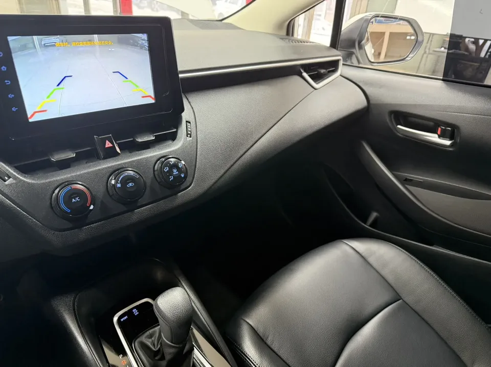 Toyota Corolla 1.5L CVT Pioneer Edition 2022 — миниатюра 2