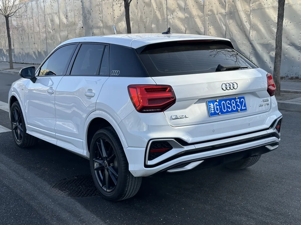 Audi Q2L Audi Q2L 2024 35 TFSI Enterprising and Elegant Model 2024 — миниатюра 4