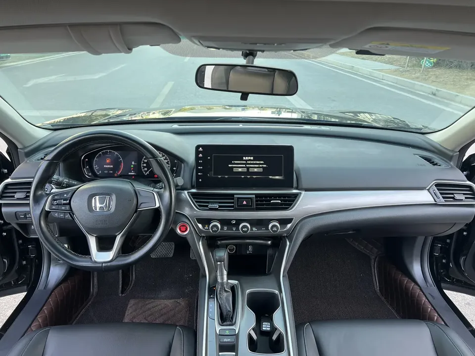Honda Accord Accord 2022 Accord 2022 260TURBO Deluxe Edition 2022 — thumbnail 4
