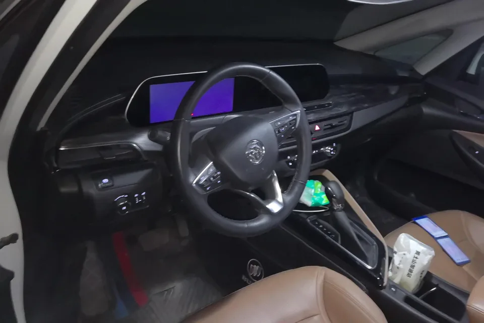 Buick GL6 Buick GL6 2021 323T mild hybrid connected luxury model 2023 — миниатюра 4