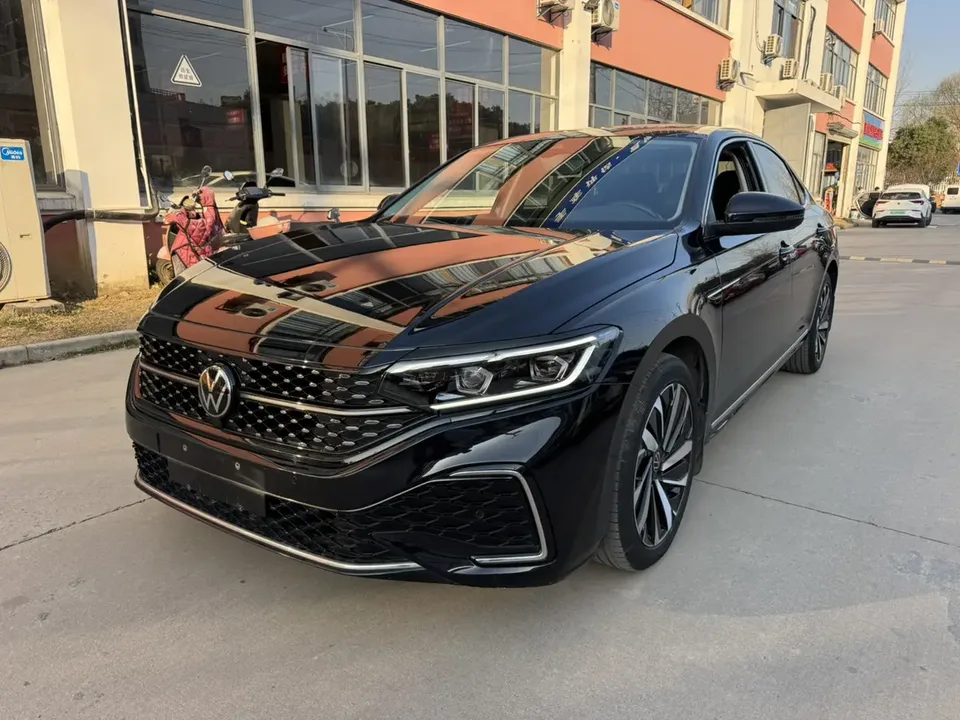 Volkswagen Passat 2022