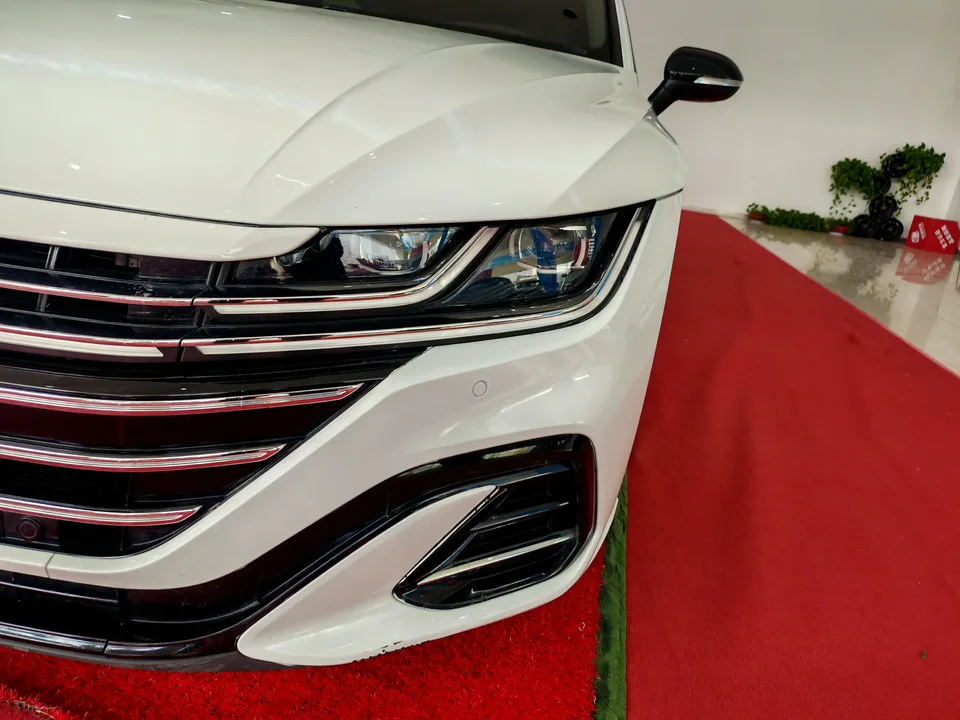Volkswagen Arteon Volkswagen CC 2023 380TSI Eye-catching Edition 2023 — миниатюра 4