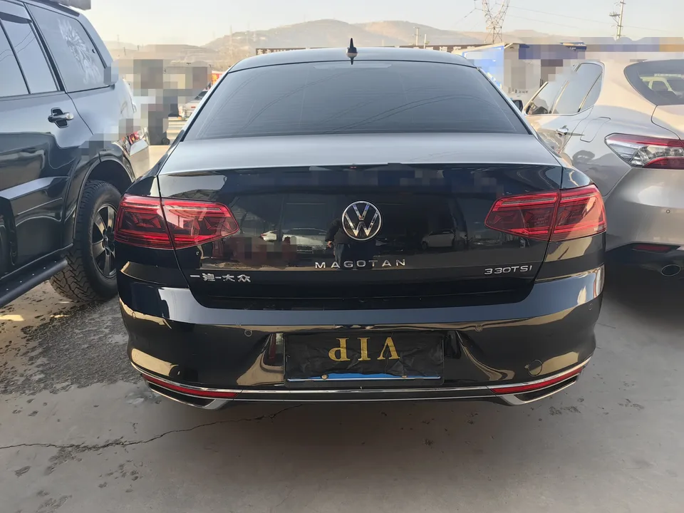 Volkswagen Magotan Magotan 2020 330TSI DSG Leading Edition 2022 — миниатюра 5