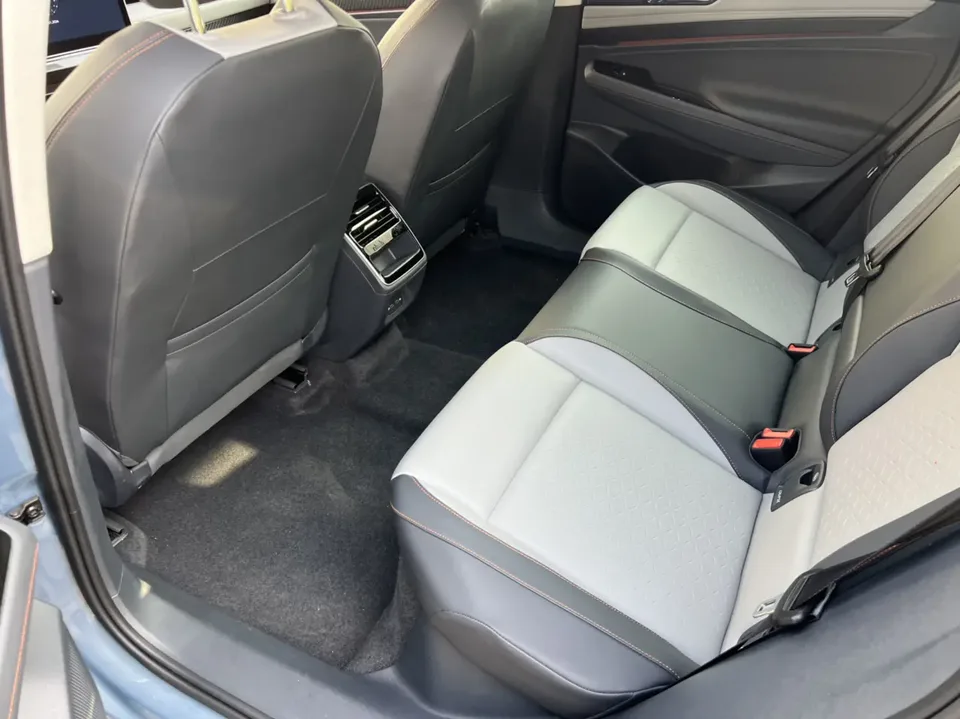 Volkswagen ID.7 VIZZION ID.7 VIZZION 2024 AIR version 2024 — миниатюра 4