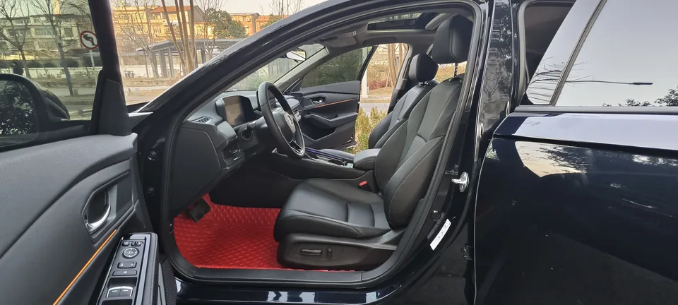 Honda Accord Rui T 260TURBO Deluxe Edition 2024 — миниатюра 5