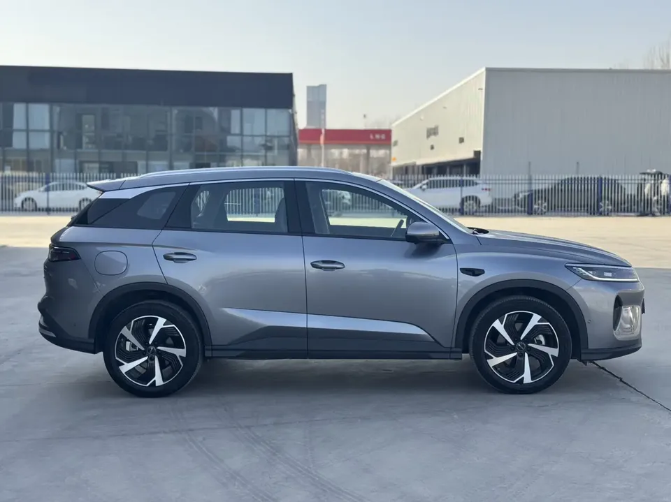BYD Sea Lion 05DM Intelligent Driving Edition DM-i 115KM Flagship Model 2025 — миниатюра 2