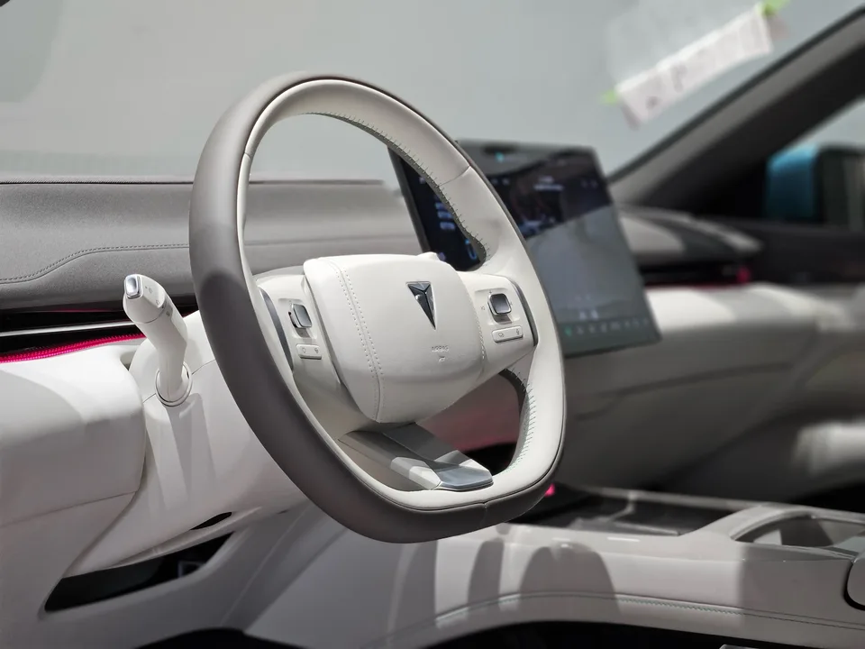 Deepal dark blue L07 230Max Qiankun Intelligent Driving ADS SE Edition 2026 — миниатюра 5