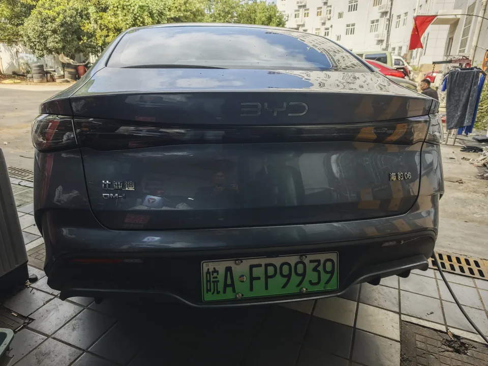 BYD Seal 06DM DM-i 120KM Premium Edition 2024 — миниатюра 3