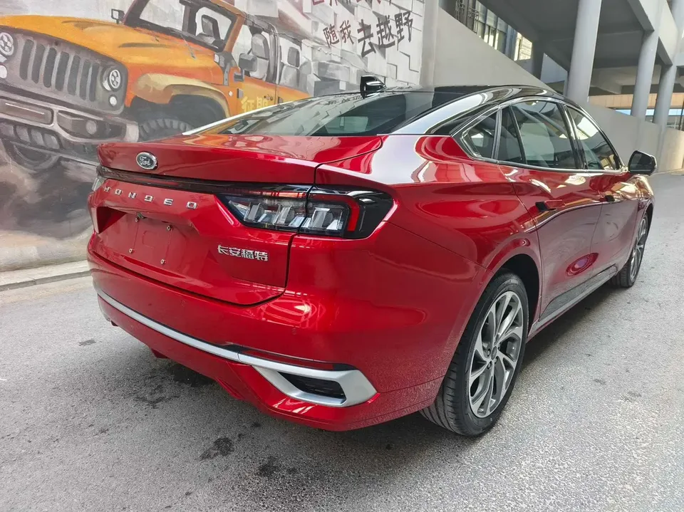 Ford Mondeo Mondeo 2023 Mondeo EcoBoost 245 Extreme Edition 2024 — thumbnail 4